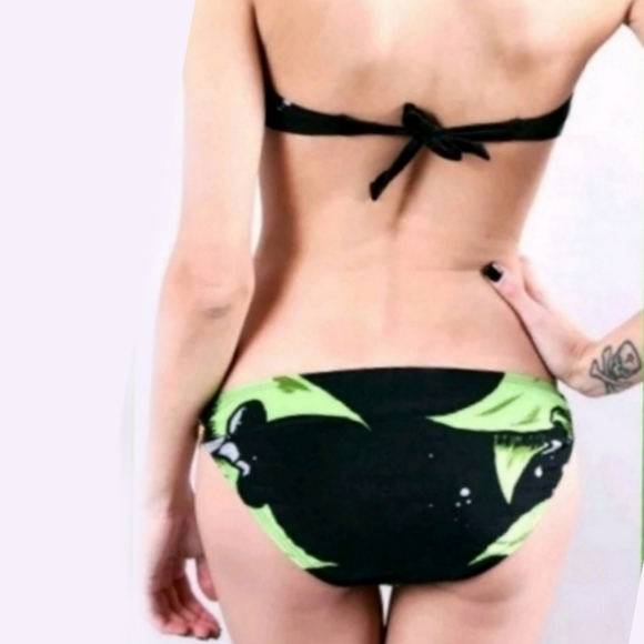 IRON FIST Bikini | Tiki Totem Hawaiian Print - Tie Back Halter Strap S - Picture 6 of 14